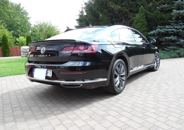 Volkswagen Arteon cena 89000 przebieg: 189000, rok produkcji 2018 z Września małe 137